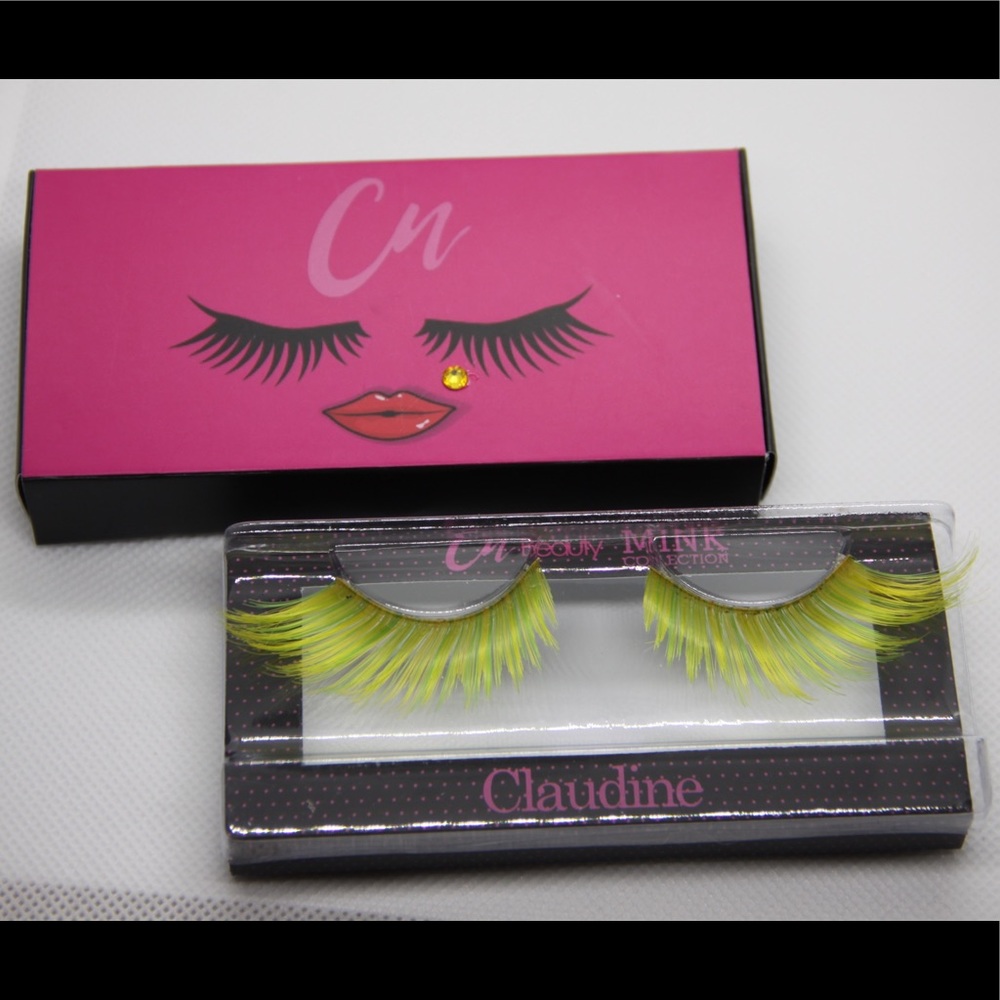 Dramatic LASHES - Picture 11 of 16